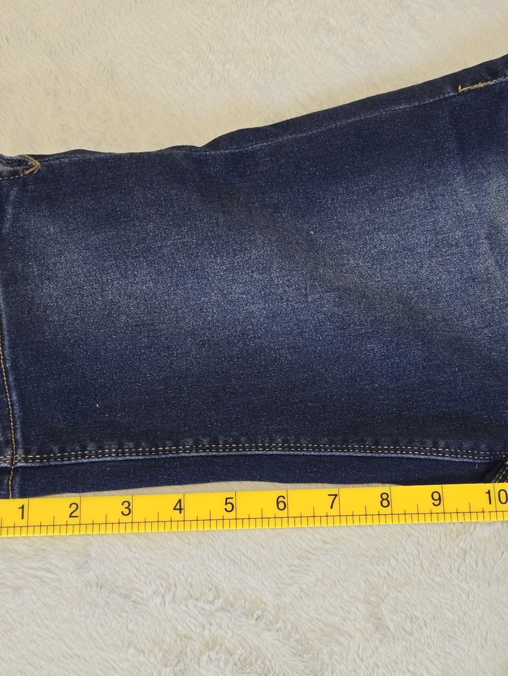 Curve Appeal Bermuda Shorts, High-Rise, Dark Wash, 5-Pocket Design-Size 4/27 - Picture 11 of 13